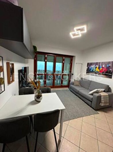 Appartamento bilocale in vendita in Via Isonzo, Rozzano