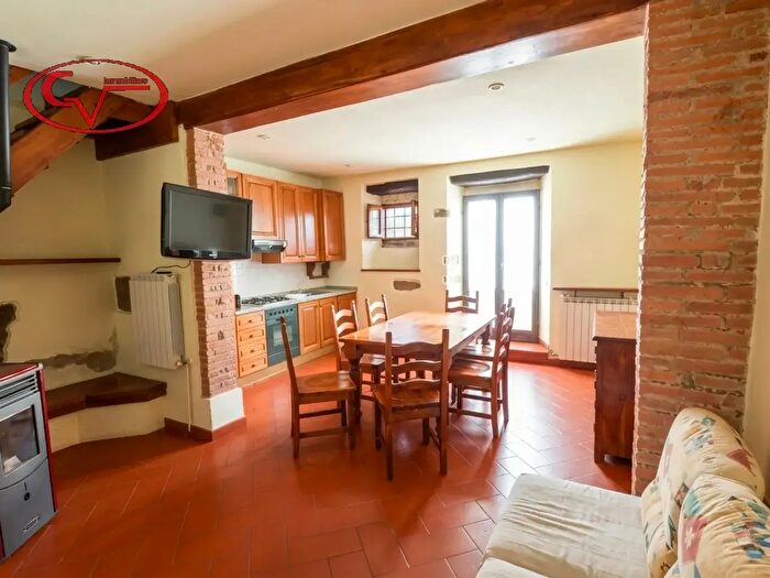 Casa quadrilocale in vendita in Piantravigne, Terranuova Bracciolini