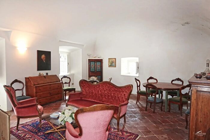 Appartamento quadrilocale in vendita in Bagnone