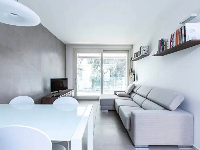 Appartamento con 5 locali in vendita in Capraia E Limite