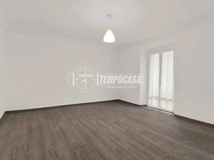 Appartamento trilocale in vendita in Milano