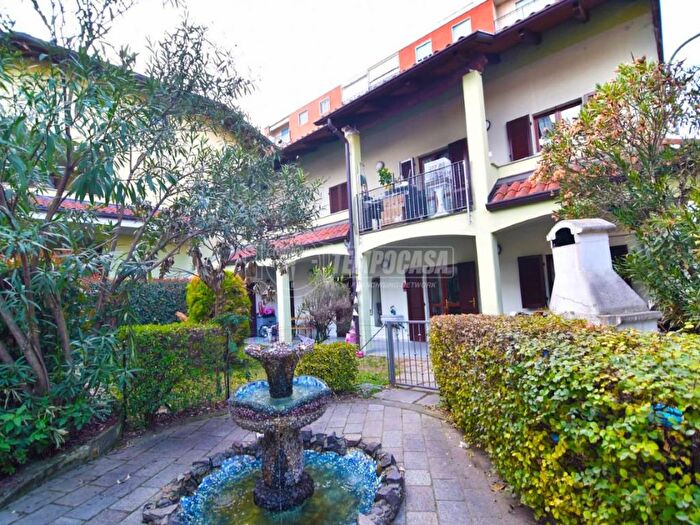 Appartamento trilocale in affitto in Via IV NOVEMBRE, Brandizzo