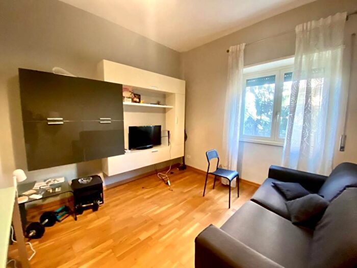 Appartamento trilocale in affitto in Via Giovanni Faldella, Nuovo Salario, Roma