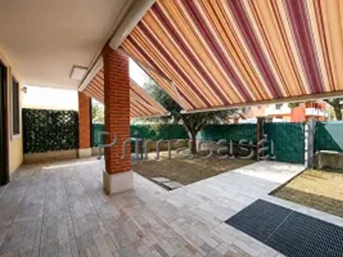 Casa con 5 locali in vendita in Via Vincenzo Ferrarin, San Martino Buon Albergo