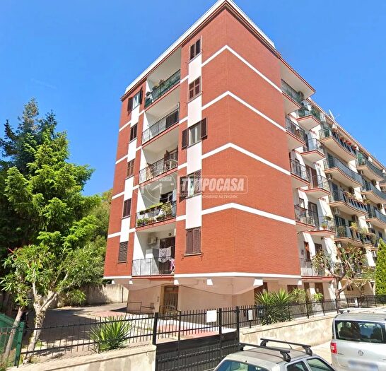 Appartamento bilocale in vendita in Via Papa Benedetto XIII, Bari