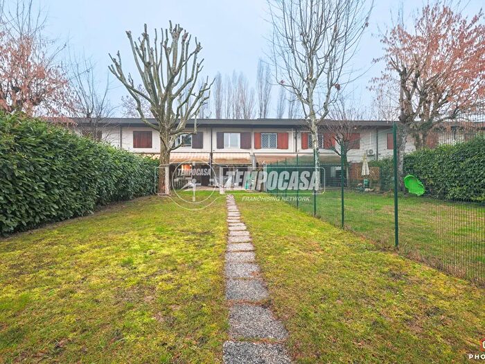 Casa con 6 locali in vendita in Via Guido Rossa, Anzola Dell'Emilia