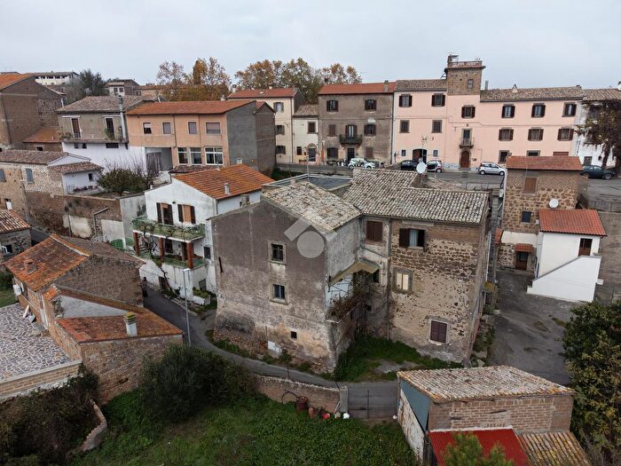 Appartamento con 5 locali in vendita in Via Ripetta, Viterbo