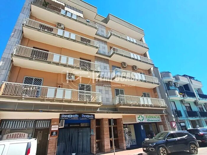 Appartamento quadrilocale in vendita in Via Rutigliano B, Adelfia