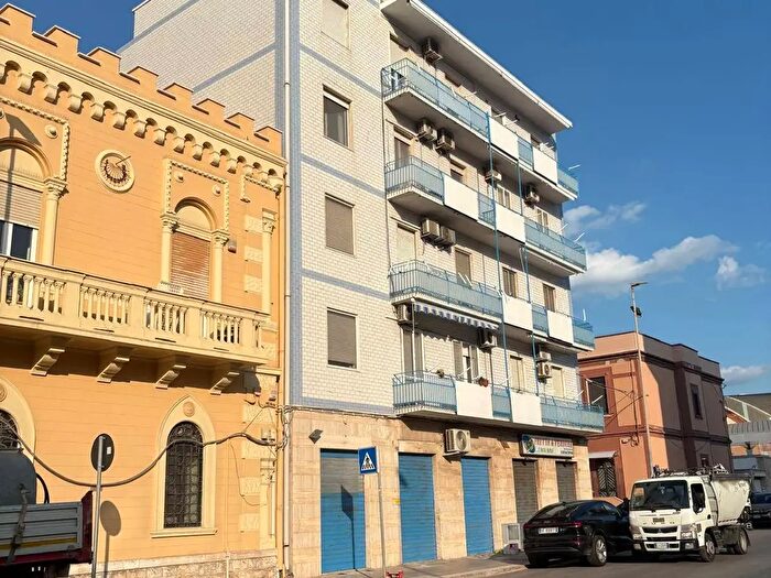 Appartamento trilocale in vendita in Via Elba, Bari