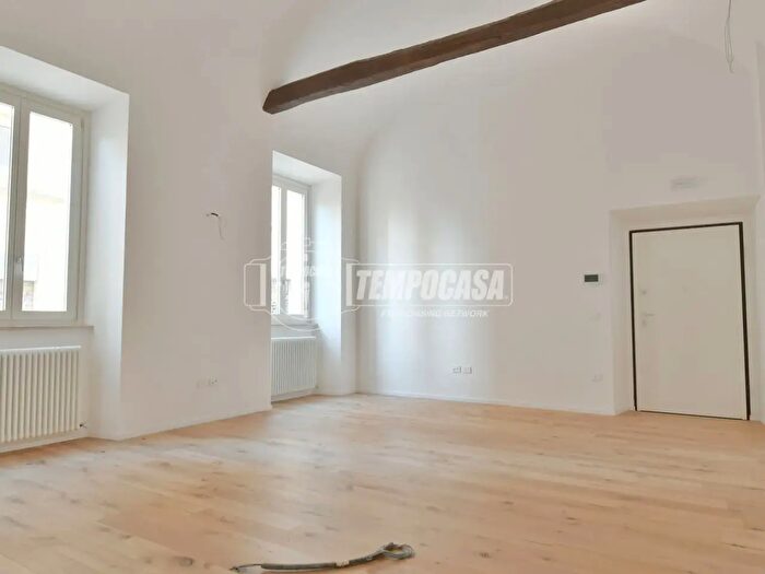 Appartamento trilocale in vendita in Corso di Sotto, Ascoli Piceno