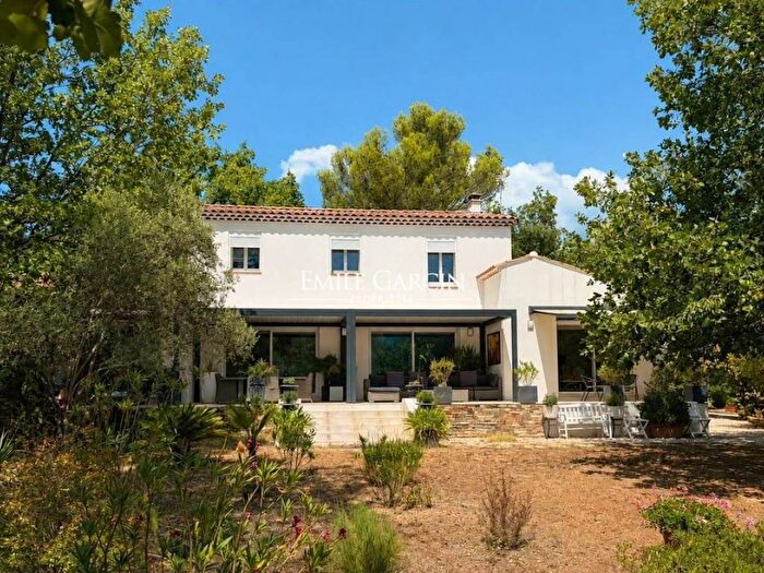 Casa con 5 locali in vendita in Peynier