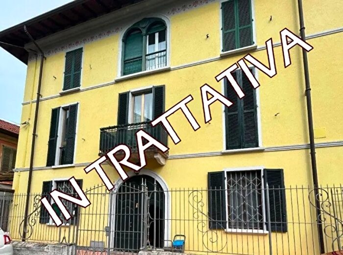 Appartamento bilocale in vendita in Via dei Martiri Vedano Olona Va Italia, Vedano Olona