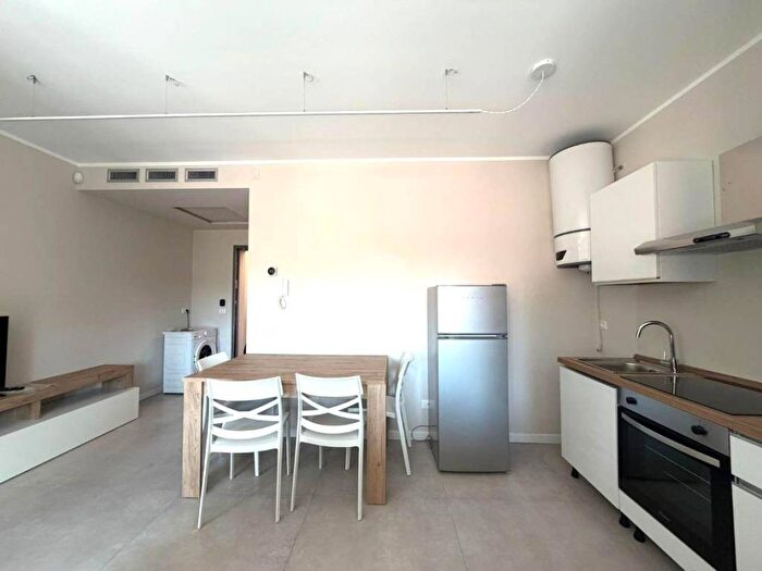 Appartamento monolocale in affitto in Via giove, Campagnola, Manerba del Garda