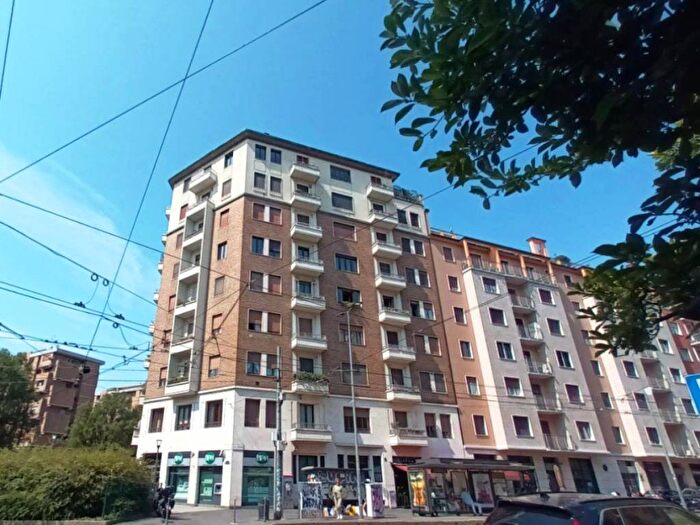 Appartamento bilocale in affitto in De Angeli, Milano