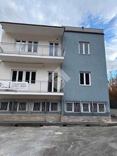 Appartamento monolocale in affitto in piazza caduti sul lavoro, Centro, Venafro