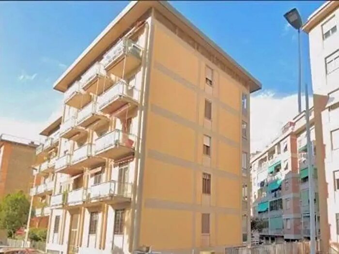 Appartamento trilocale in vendita in Firenze