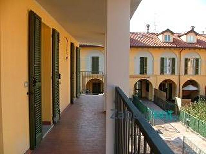 Appartamento bilocale in affitto in Via Giuseppe Gianella, Baggio, Milano