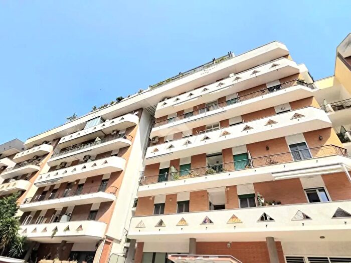 Appartamento bilocale in vendita in Via Domenico Morea, Bari