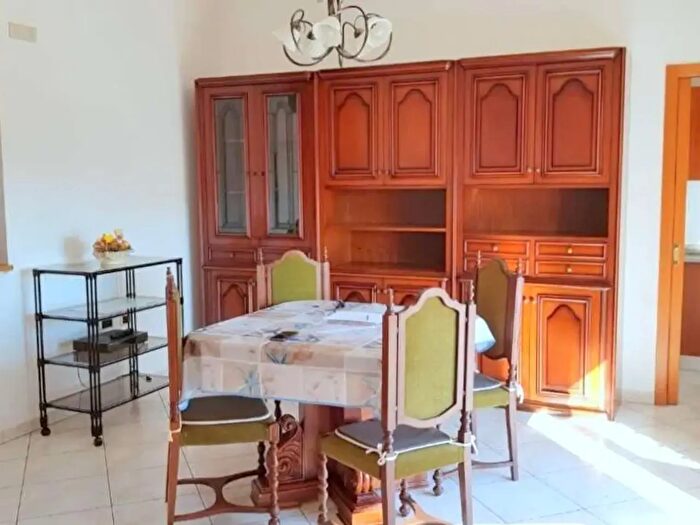 Appartamento quadrilocale in vendita in Via Santa Maria Apparente, Monte Urano