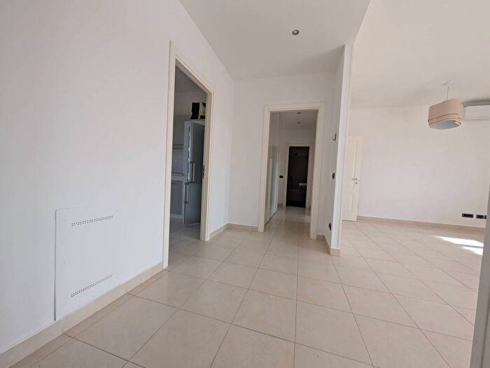 Casa con 5 locali in affitto in Via Kyoto, Europa, Firenze