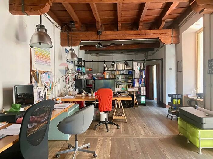 Appartamento bilocale in vendita in Piazza Ranzoni, Verbania