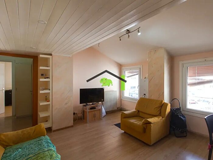 Appartamento quadrilocale in vendita in Via Vincenzo Monti, Maniago