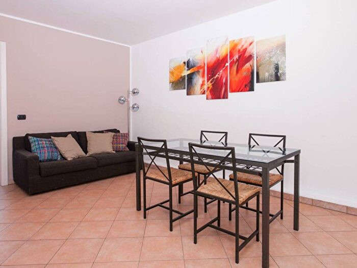 Appartamento bilocale in affitto in Via Vigevano, Navigli Darsena, Milano