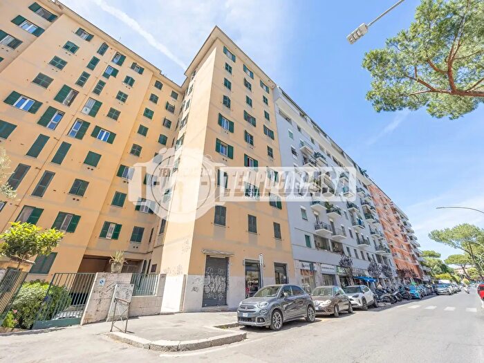 Appartamento bilocale in vendita in Via Gabriello Chiabrera, Roma