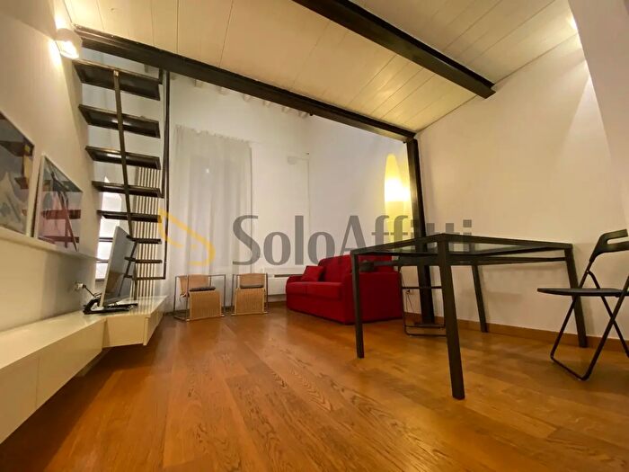 Appartamento bilocale in affitto in Via Orti, Milano