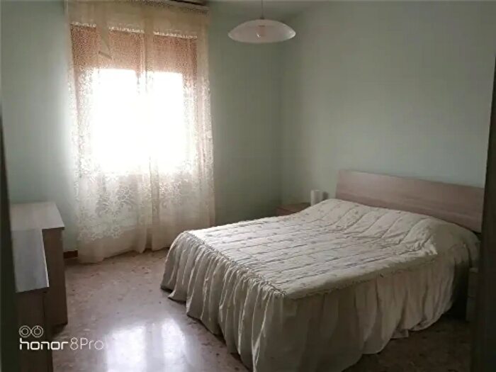 Appartamento con 5 locali in affitto in Firenze