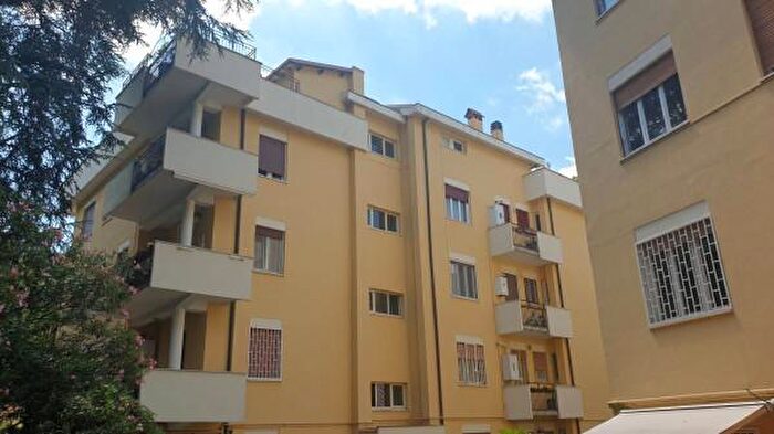 Appartamento quadrilocale in vendita in Viale San Bartolomeo, Grottaferrata