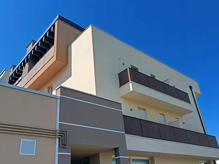 Appartamento con 6 locali in vendita in Piazza Unità d Italia d, Vigodarzere