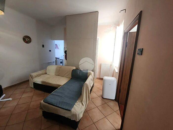 Appartamento con 5 locali in vendita in Via Teresio Mario Canepari, Genova