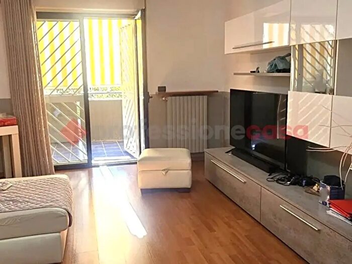 Appartamento quadrilocale in vendita in Via Pasquale Caldarulo, Bari
