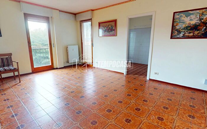 Appartamento quadrilocale in vendita in Via Vittime di Bologna, Brandizzo