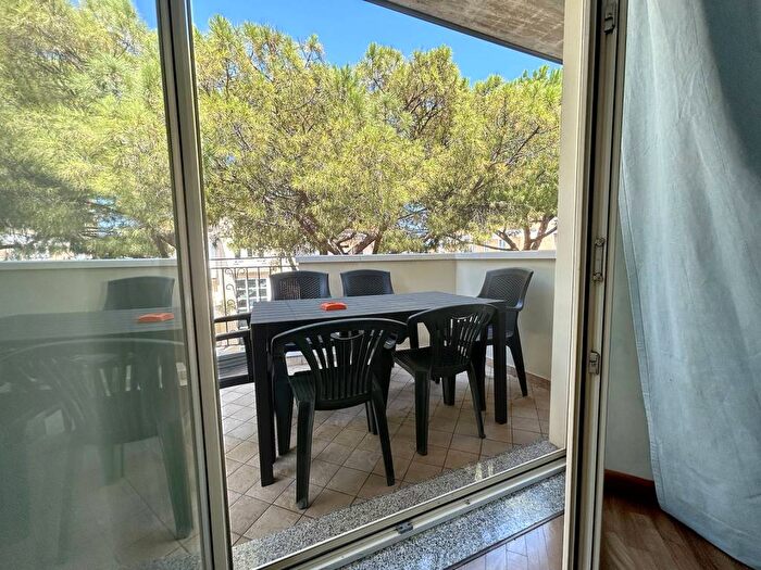 Appartamento con 5 locali in affitto in Paese, Riccione