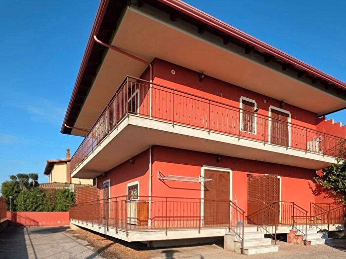 Casa con 5 locali in affitto in Via Caio Sulplicio Cennamo, Quarto