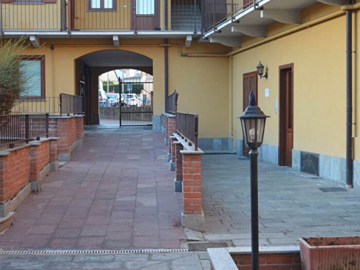 Appartamento monolocale in affitto in Via Braccini, Centro, Ciriè
