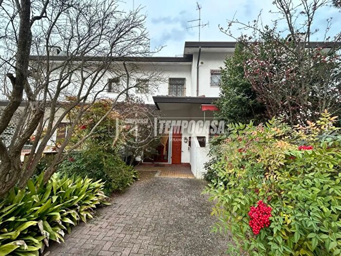 Casa trilocale in vendita in Viale Etiopia Lido delle Nazioni, Comacchio