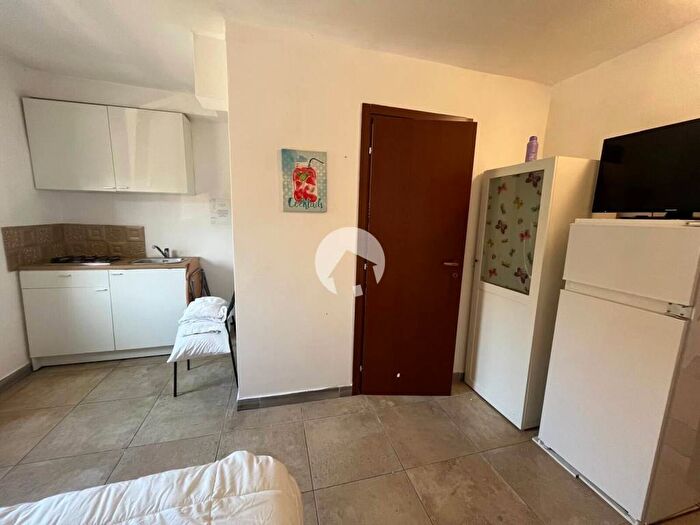 Appartamento monolocale in affitto in VIA FLLI MANFREDI, Centro Storico, Reggio Emilia