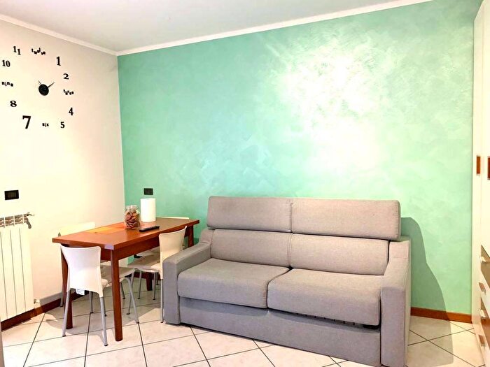 Appartamento monolocale in affitto in via san bernardino da siena e, Centro, Novara