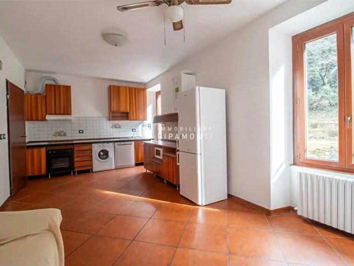 Appartamento bilocale in vendita in Corso San Michele del Carso, Lecco