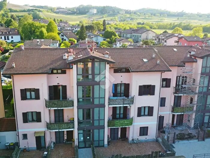 Appartamento quadrilocale in vendita in Via Don Perosi, Serravalle Scrivia