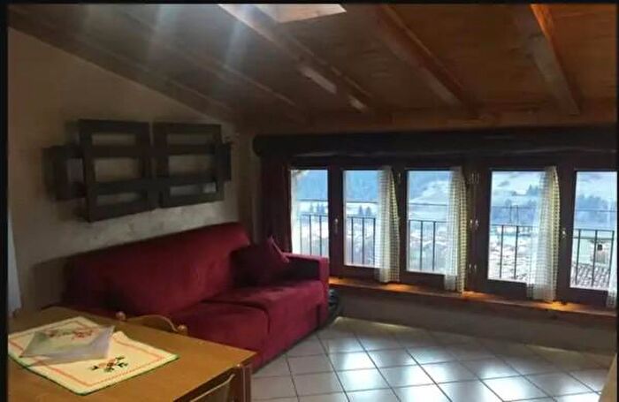 Casa bilocale in vendita in Via Monte Grappa, Cerete