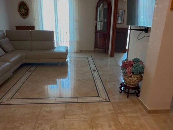 Appartamento trilocale in affitto in Via Tironi di Moccia, Centro, Ercolano
