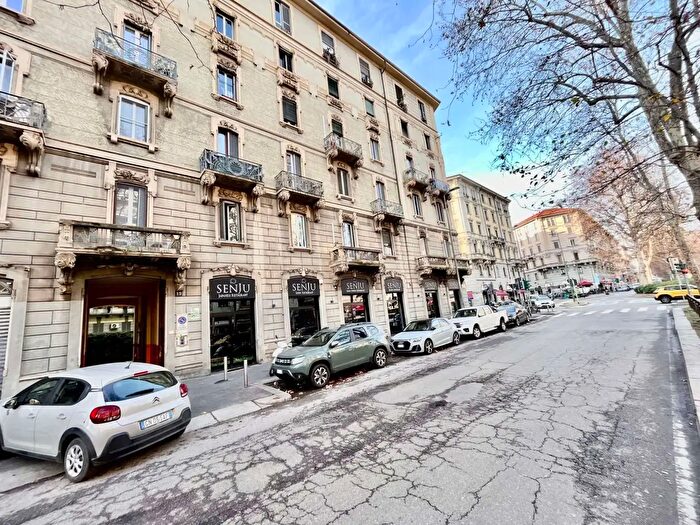 Appartamento monolocale in vendita in Milano