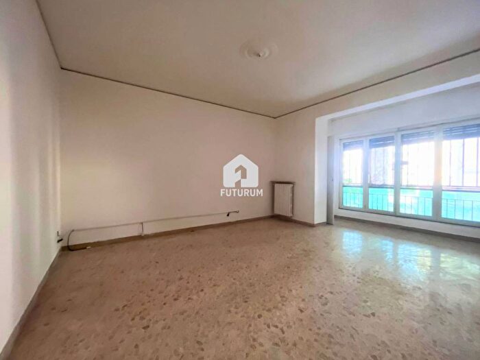 Appartamento bilocale in affitto in Via Giacinto Gigante, Arenella, Napoli
