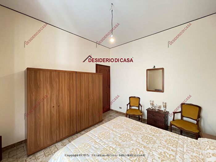 Appartamento trilocale in vendita in Via Vittorio Emanuele Cefalù Pa Italia, Cefalu