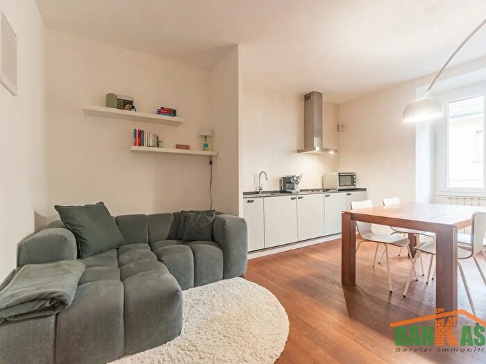 Appartamento bilocale in vendita in Via Gustavo Fara, Milano