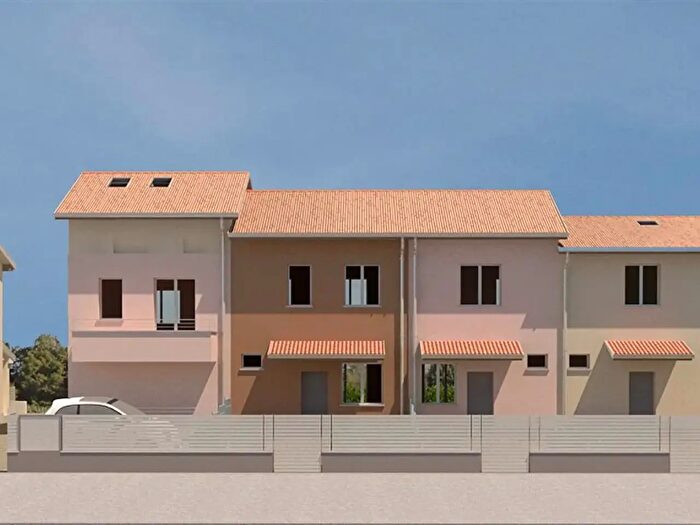 Casa quadrilocale in vendita in Santarcangelo Di Romagna